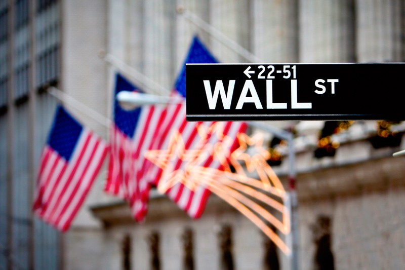 Рынок акций  США закрылся падением, Доу-Джонс спустился на 0,33 %